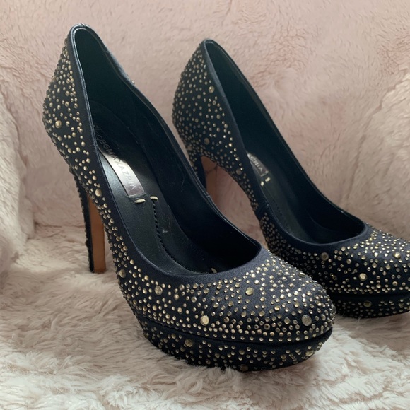 BCBGMaxAzria Shoes - ⭐️ BCBGMAXAZRIA Black Satin Studded Pumps ⭐️